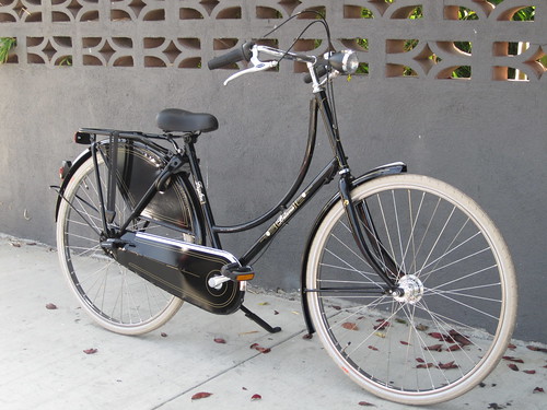 LINUS レアバイク 自転車 クリーム色 KOLiBRI New Color – Banana Cream - blog