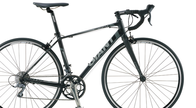Read more about the article GIANT 2014春の追加モデル：入門ロードの「DEFY 4」