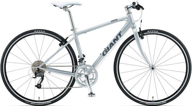Read more about the article コンポーネントを見直してR 3と差別化を図った「GIANT ESCAPE AIR」2015年モデル