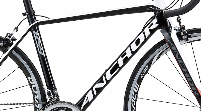 Read more about the article ANCHOR 2016年モデル：ブリヂストン中央研究所のシミュレーション技術を活用して開発した新フラッグシップロード「RS9」