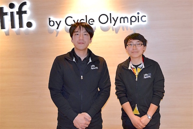 velo sportifの井澤泰治店長（左）とスタッフの平子さん（右）