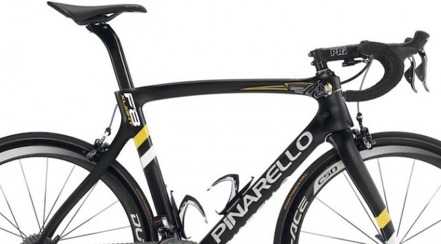 Read more about the article PINARELLO 2017年モデル：フルームのツール・ド・フランス総合優勝を記念した「DOGMA F8」と「DOGMA F8 Xlight」スペシャルエディション