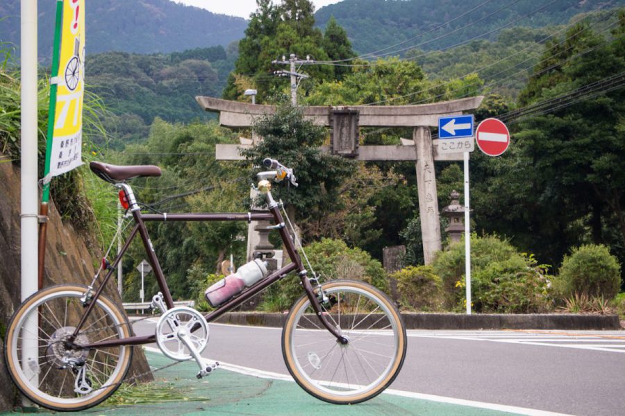 蓑毛の鳥居