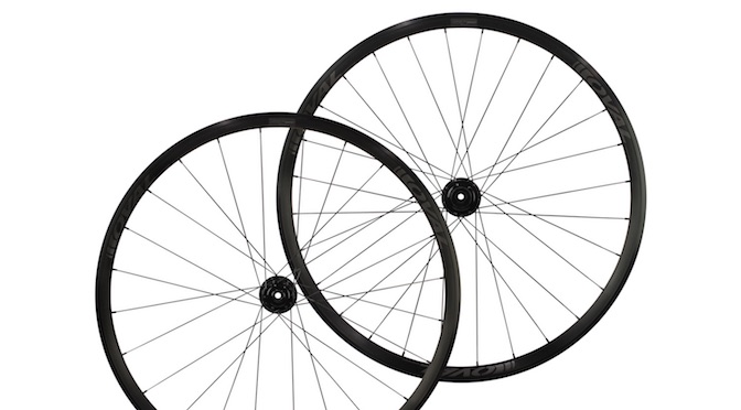Read more about the article OVALのシクロクロス／ディスクロード向け完組ホイール「723 DISC WHEEL SET」と「527 DISC WHEEL SET」
