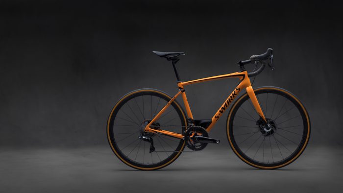 日本限定5台の「SPECIALIZED S-Works Roubaix McLaren Dura-Ace Di2