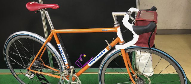 Read more about the article 2018年ハンドメイドバイシクル展：細山製作所のFIXロードとスポルティーフ