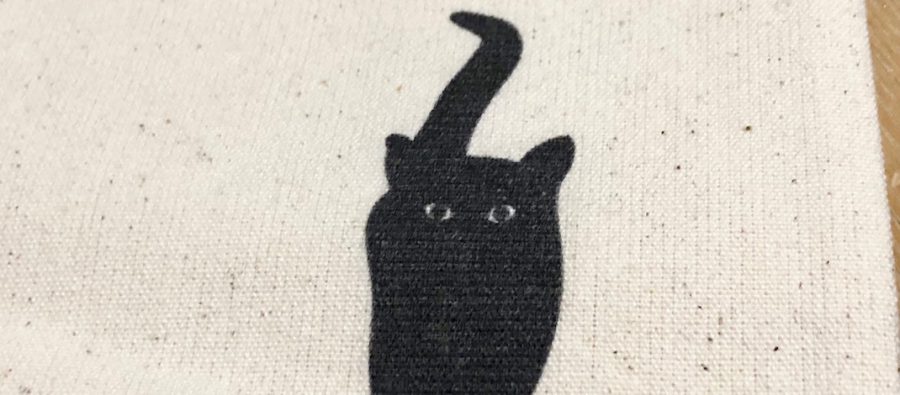 Read more about the article SUZURIで作ったねこシルエットのサコッシュに仲間ができた