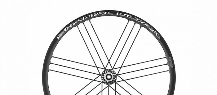 Campagnoloのディスクブレーキ対応ホイール「SHAMAL ULTRA DB