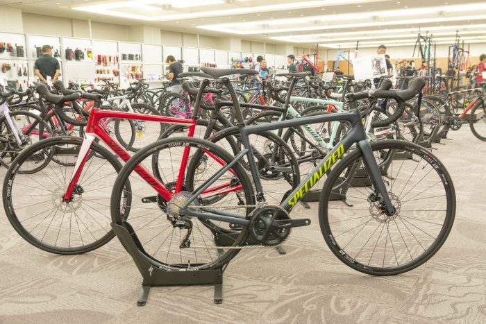 自転車本体 SPECIALIZED TARMAC DISCSPORT 2019 54 105 SPECIALIZED TARMAC DISCSPORT 2019 54 105