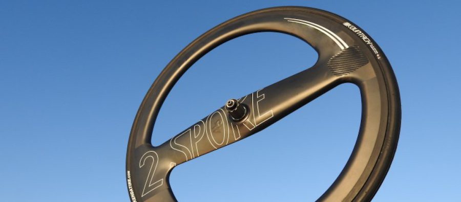 Read more about the article M5が開発した2本カーボンバトンホイール「2-Spoke」
