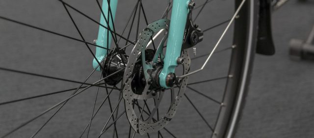 Read more about the article KONA 2019年モデル：さわやかなカラーリングになったアドベンチャーツーリングモデル「SUTRA」