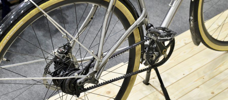 Read more about the article CYCLE MODE international 2018：強い個性を放ちながらも乗り手の自由な発想を邪魔しない「charifuri CF01」