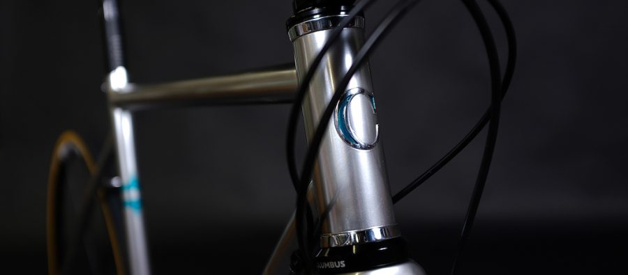 Read more about the article 自転車の各チューブが担う役割とオーダー車ならではの「最適化」： CHERUBIM／今野製作所・今野真一さんに聞く