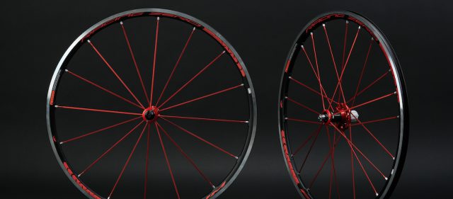 Read more about the article FULCRUMからレッドラベル＆レッドスポークの日本限定モデル「RACING ZERO Competizone REDCUSTOM」登場