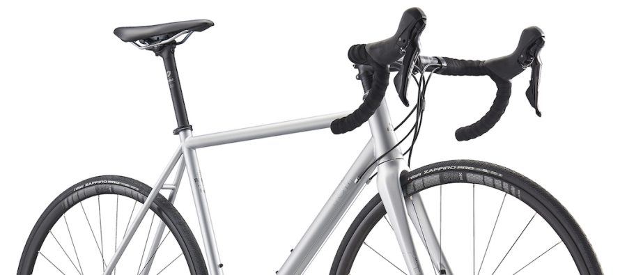 Read more about the article FUJI 2020年モデル：100台限定のモダンなスチールロード「FOREAL」