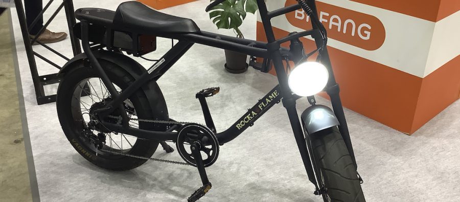 Read more about the article サイクルモード2019：太いタイヤが印象的なE-BIKE「ROCKA FLAME MAKAMI」
