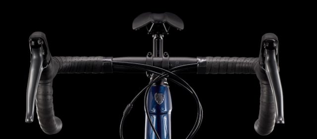 Read more about the article TREKはロードバイク・エントリーモデルもディスク中心に—「Domane AL Disc」登場