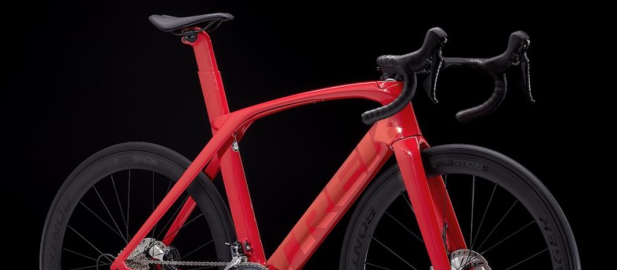 Read more about the article TREKがミドルグレードのエアロロード「Madone SL 6」2022年モデルを発表