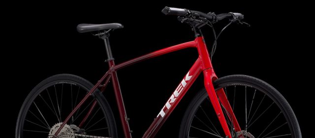 Read more about the article TREKの人気クロスバイク「FX」シリーズに部品構成を変更した2022年モデルが登場