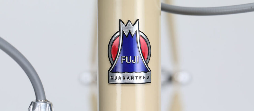 Read more about the article FUJI 2023年モデル：ひなたぼっこしに出かけたくなる!? シングルスピード「STROLL」の新色「Sundial」