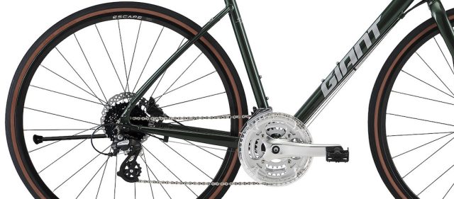 Read more about the article なぜか安い！GIANTとLivがキックスタンド標準装備のクロスバイクを限定発売