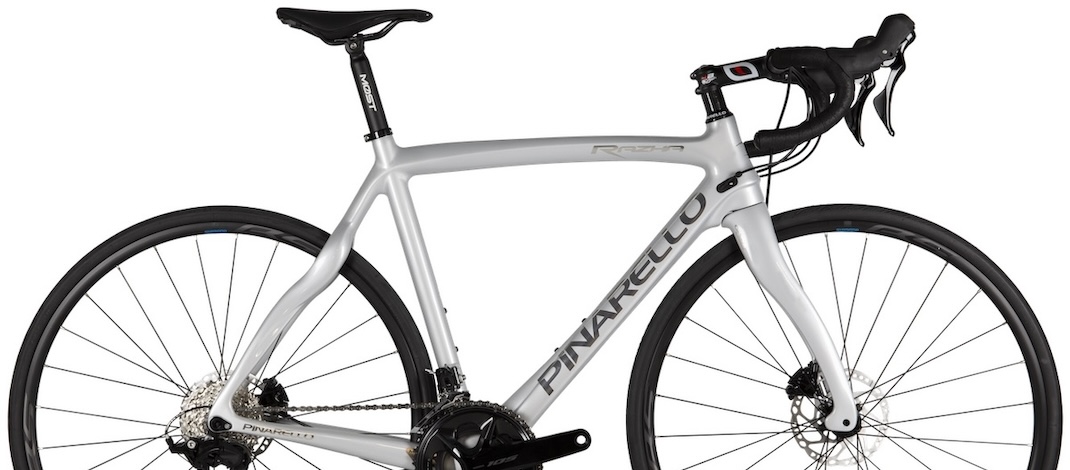 Read more about the article PINARELLOの「RAZHA」に12速105完成車が登場