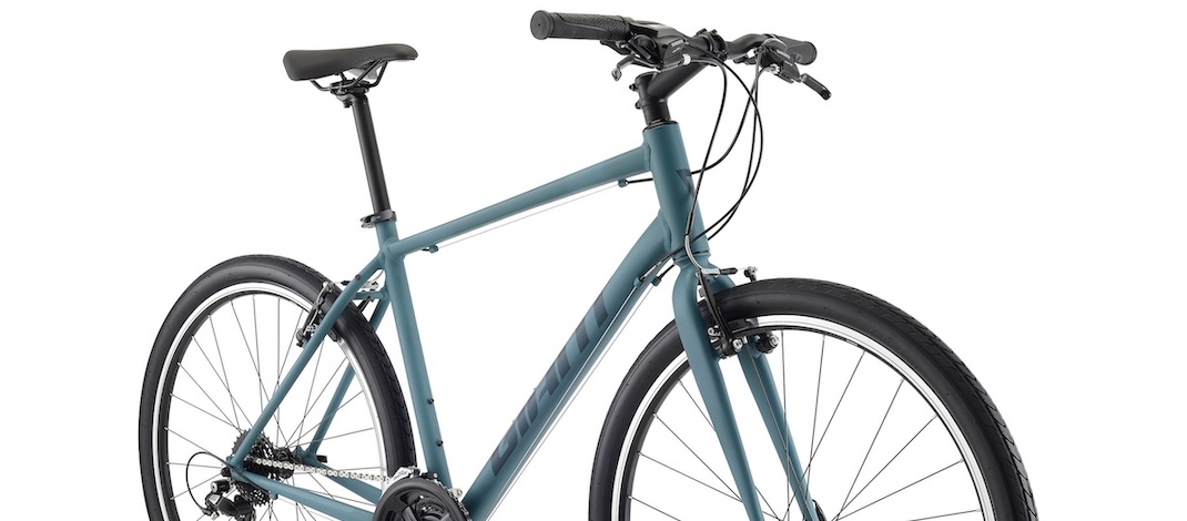 Read more about the article GIANTが27.5インチクロスバイク「GRAVIER」の2025年モデルを発表