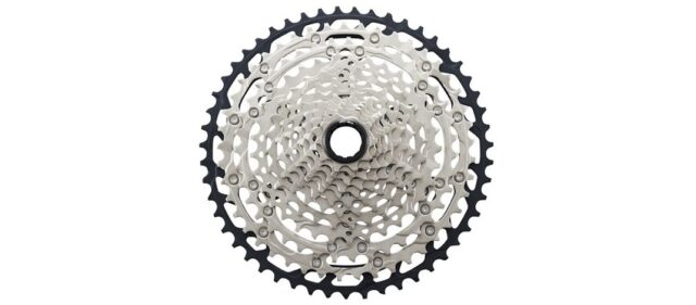 Read more about the article TREK Domane AL 3 DISC（2023）を12速GRX化するぞ！