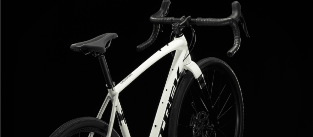 Read more about the article TREKのセールでグラベルロード「Checkpoint ALR 5」が安い