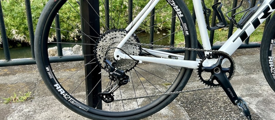 Read more about the article TREK Domane AL 3 DISC（2023）を12速GRX化した！